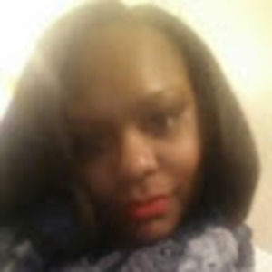 Meet your Posher, Dominique